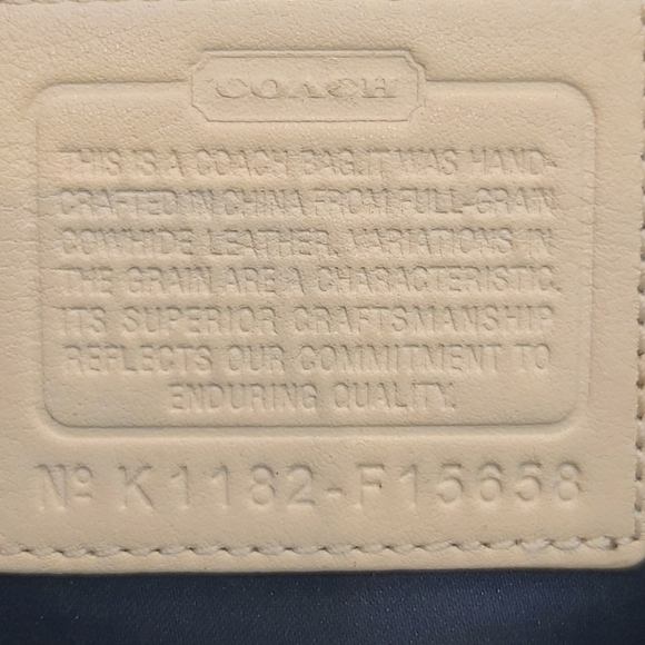 Coach patent leather carry-all - Picture 11 of 14